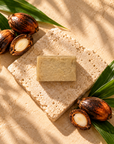 Savon Palmiste ESSENTIEL+ 60 g SRN Cosmetics – vue éditoriale premium